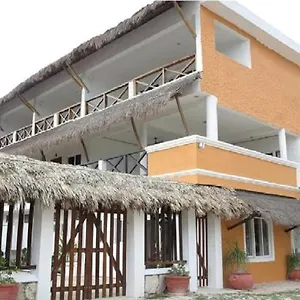 Holmar Hotel