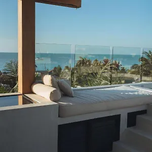 Casa Peregrino Hotel