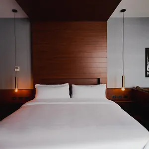 https://marquee-playa-hotel.allrivieramayahotels.com