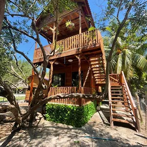 Hotel New Cabañas El Refugio By The Spot, Isla Holbox