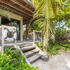https://villa-pescadores.allrivieramayahotels.com